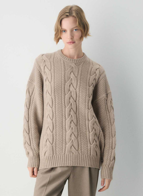 Oryisell Heritage Merino Wool Cable Knit Crewneck Sweater